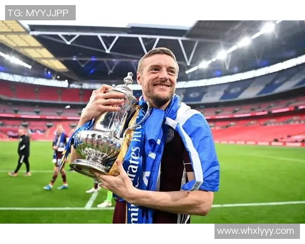 俄罗斯足球明星签名背后的故事与传奇时刻揭秘